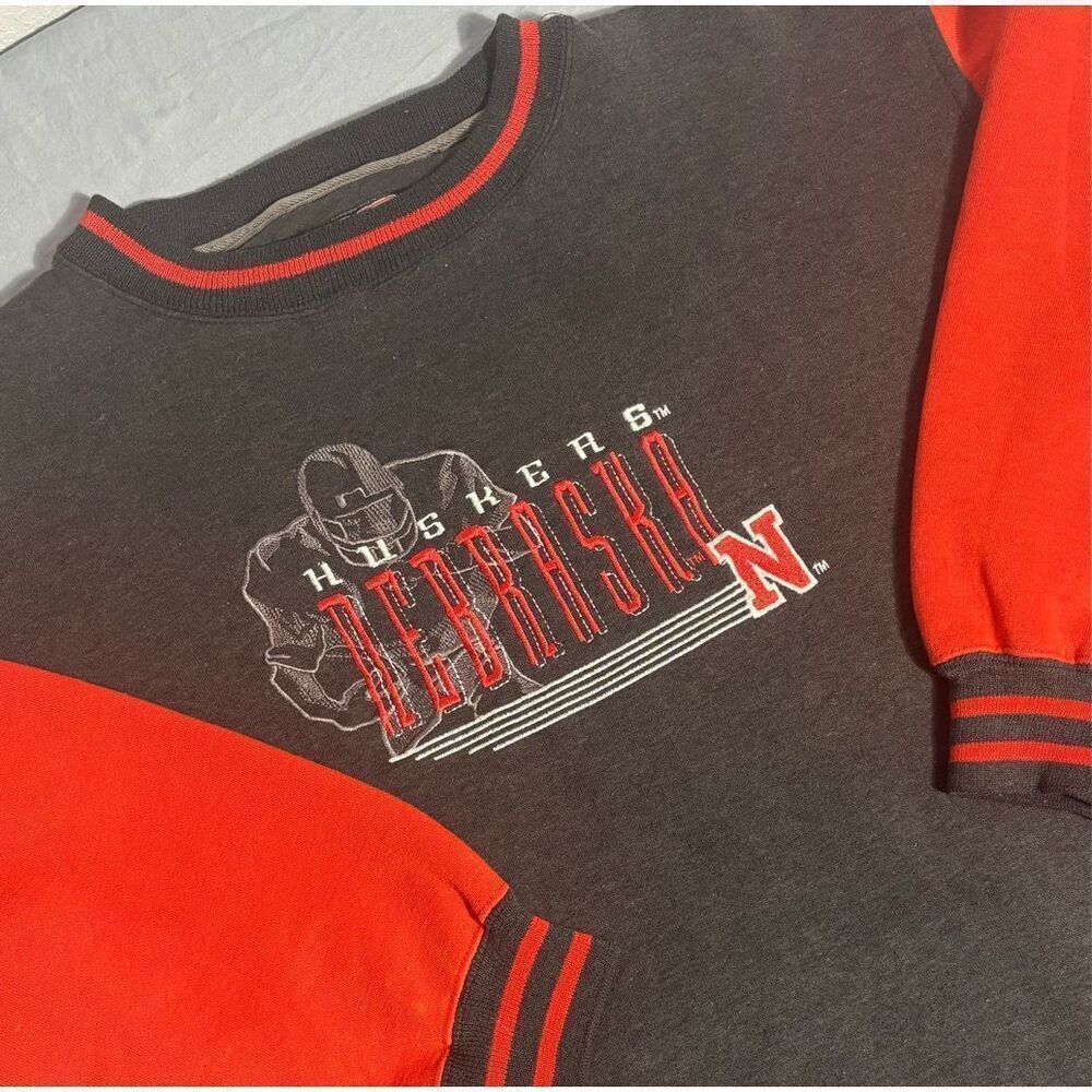 Logo 7 Nebraska Huskers Vintage 90s Sweatshirt Adult XL Black Red NCAA Football